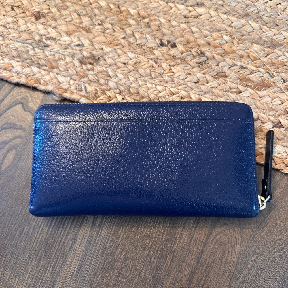 Kate Spade Navy Zipper Wallet - Picture 2 of 3